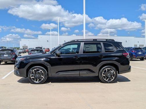 Black / Silver 2026 Subaru Forester Premium