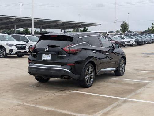 Magnetic Black Pearl 2019 Nissan Murano Platinum