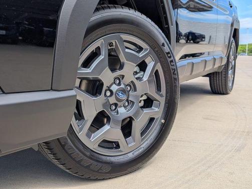 Black / Silver 2026 Subaru Outback Premium