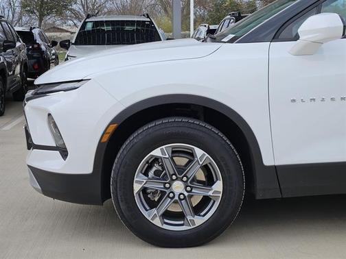 2025 Chevrolet Blazer LT