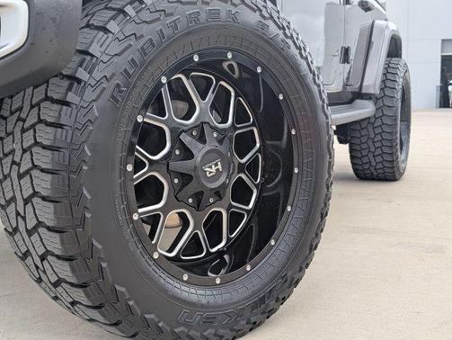 Granite Crystal Clearcoat Metallic 2022 Jeep Wrangler Unlimited 4xe Sahara