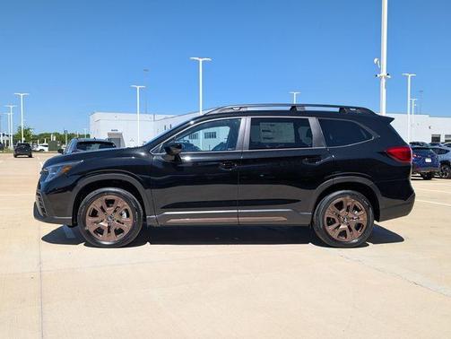 Black / Silver 2026 Subaru Ascent Limited Bronze Edition