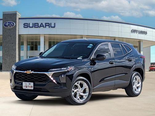 Black Metallic 2024 Chevrolet Trax LS