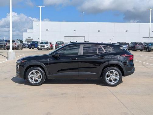 Black Metallic 2024 Chevrolet Trax LS