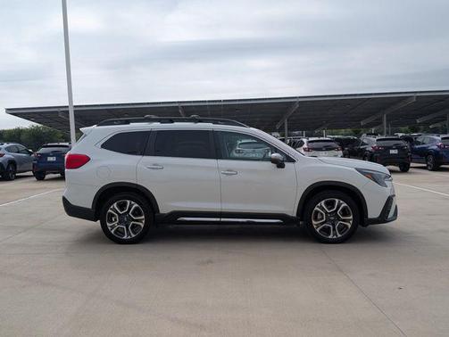 Crystal White Pearl 2023 Subaru Ascent Touring 7-Passenger