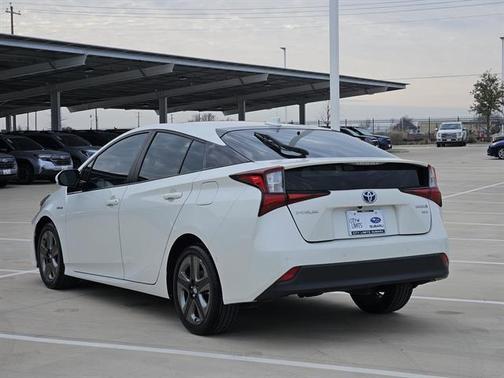 2020 Toyota Prius XLE
