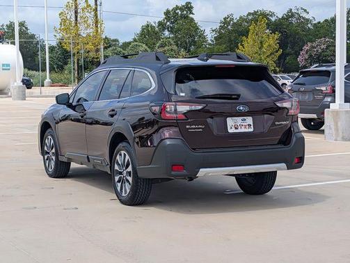 Mahogany Pearl 2025 Subaru Outback Limited