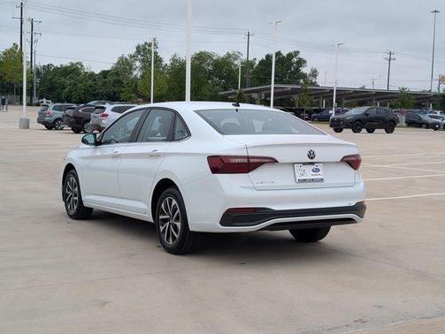 Pure White 2024 Volkswagen Jetta 1.5T S
