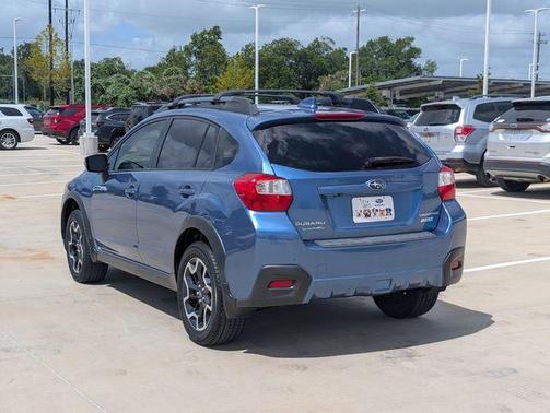 Quartz Blue Pearl 2016 Subaru Crosstrek 2.0i Limited