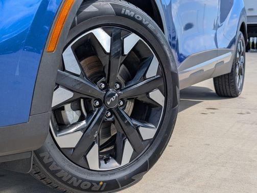 Sapphire Blue 2023 Kia Sportage X-Line