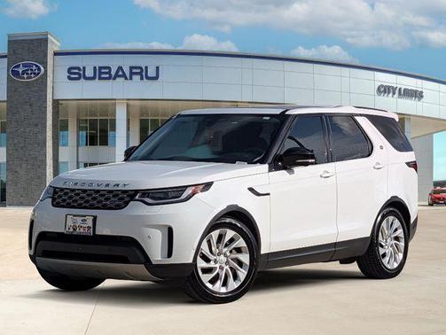Fuji White 2024 Land Rover Discovery P300 S