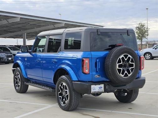 2024 Ford Bronco Outer Banks