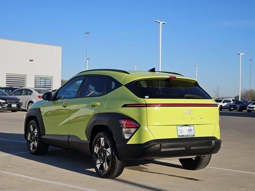 2024 Hyundai KONA SEL