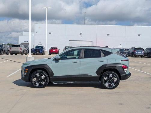 Green 2024 Hyundai KONA SEL