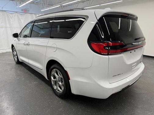 2021 Chrysler Pacifica Hybrid Limited