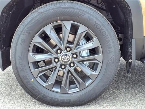 2025 Toyota Land Cruiser Base