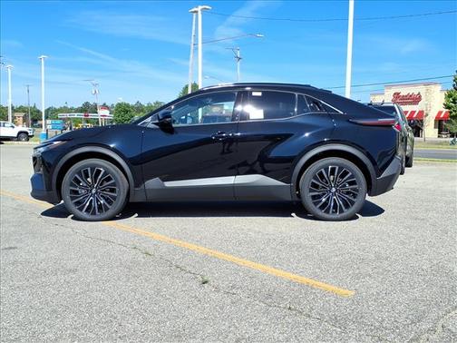 Midnight Black Metallic 2026 Toyota C-HR XSE