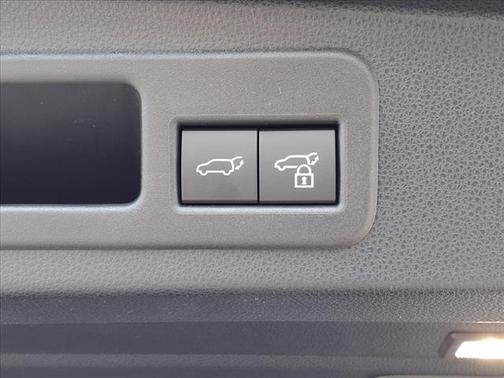 2025 Toyota 4Runner Hybrid Platinum