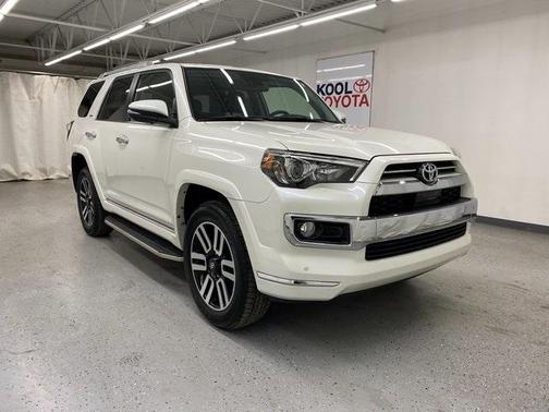 Photo 1 of 18 of 2020 Toyota 4Runner Limited