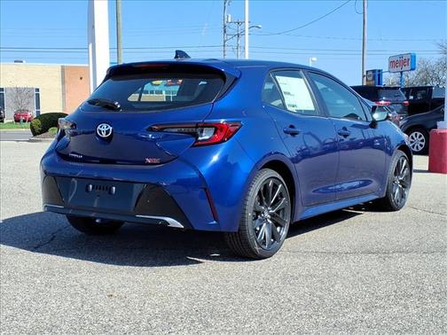Blue Crush Metallic 2026 Toyota Corolla XSE