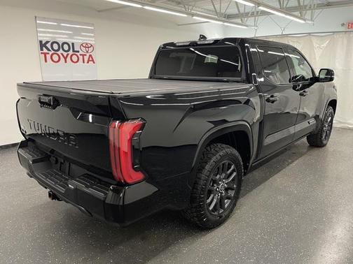2023 Toyota Tundra Hybrid Platinum