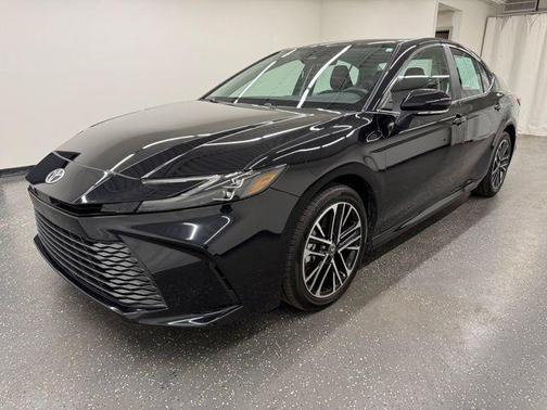 Midnight Black Metallic 2025 Toyota Camry XLE