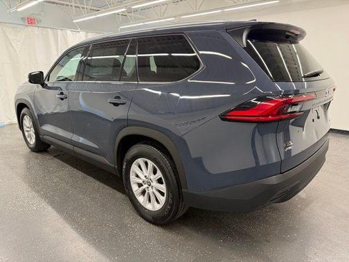 Storm Cloud 2024 Toyota Grand Highlander XLE