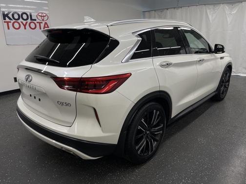 2021 INFINITI QX50 LUXE AWD
