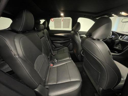 2021 INFINITI QX50 LUXE AWD
