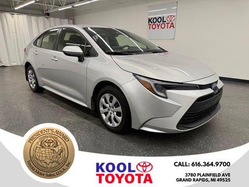 Classic Silver Metallic 2023 Toyota Corolla Hybrid LE