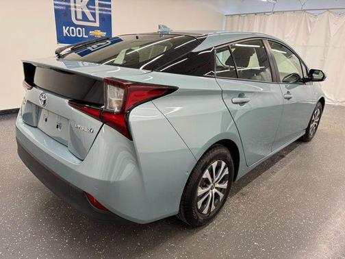 2019 Toyota Prius LE