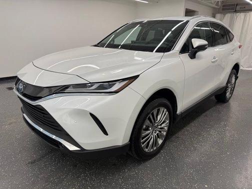 2023 Toyota Venza XLE