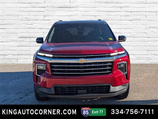 2025 Chevrolet Traverse LT