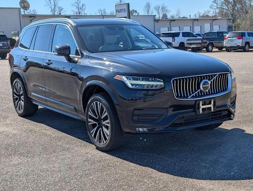 2020 Volvo XC90 T5 Momentum