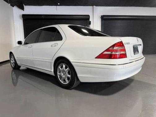 White 2000 Mercedes-Benz S-Class Base
