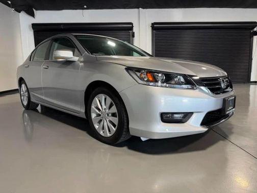 Silver 2014 Honda Accord EX-L