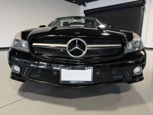 Black 2011 Mercedes-Benz SL-Class SL 550