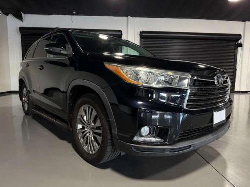 Black 2015 Toyota Highlander Limited Platinum