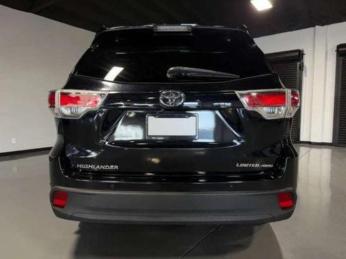 Black 2015 Toyota Highlander Limited Platinum