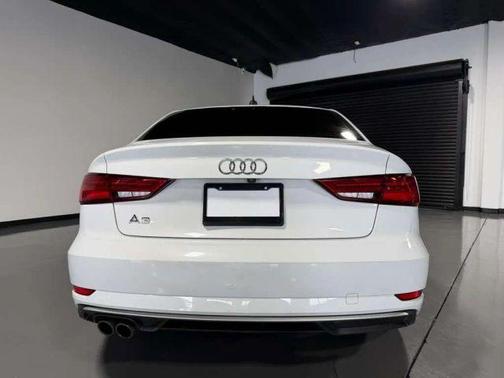 Glacier White Metallic 2019 Audi A3 2.0T Premium