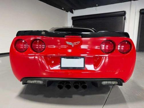 Red 2005 Chevrolet Corvette