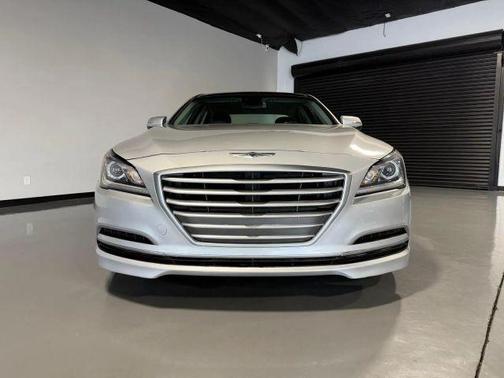 Santiago Silver 2015 Hyundai Genesis 3.8