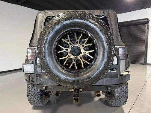 Silver 2015 Jeep Wrangler Rubicon