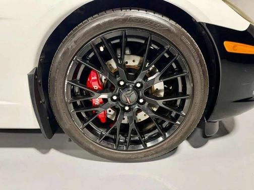 White 2007 Chevrolet Corvette Base