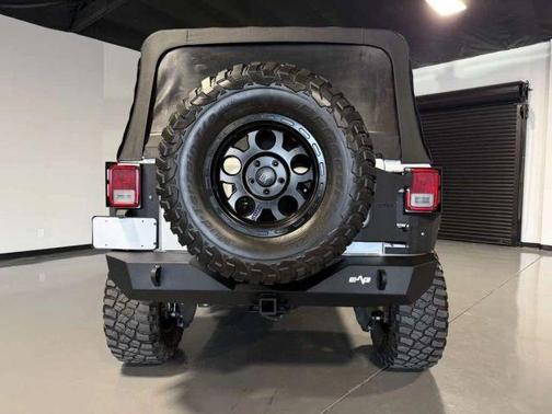 White 2017 Jeep Wrangler Unlimited Sport