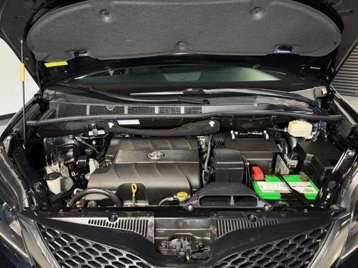 2015 Toyota Sienna SE Premium
