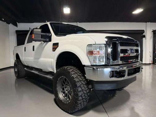 White 2009 Ford F-250 Lariat