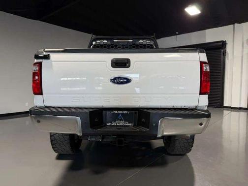 White 2009 Ford F-250 Lariat