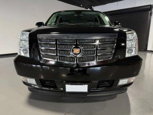 Black 2013 Cadillac Escalade Base