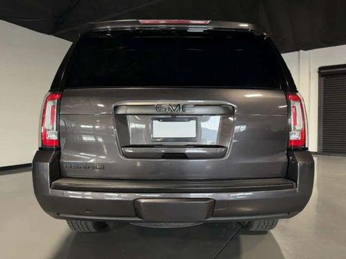 Gray 2018 GMC Yukon Denali